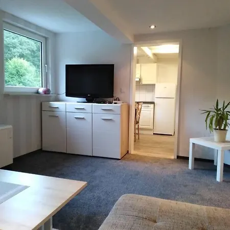 Apartment Im Gruenen In *